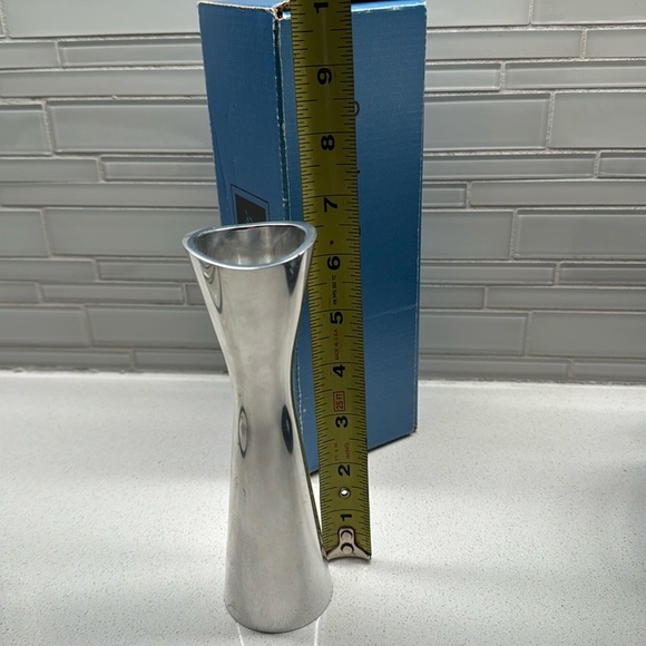 Fluer bud vase - Picture 4 of 10